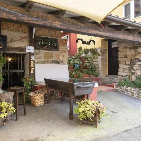Dom wakacyjny Hill-view Holiday In Cutiellos With Swimming Pool Belmonte De Miranda